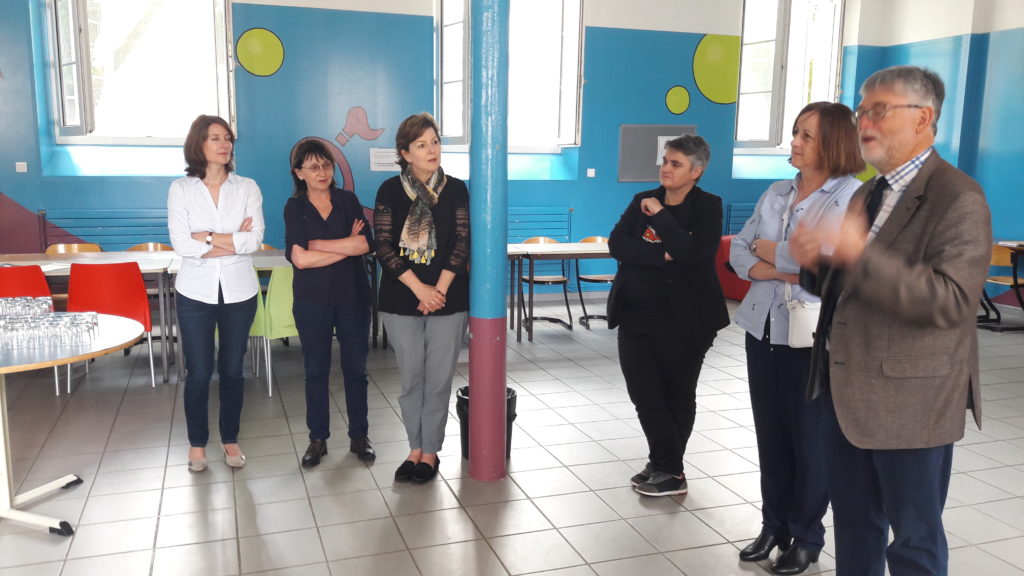 Les lycéens UPE2A d'Hippolyte Fontaine félicités par l'équipe de direction et les enseignants